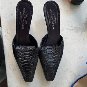 Donald J. Pliner Black Textured Mules